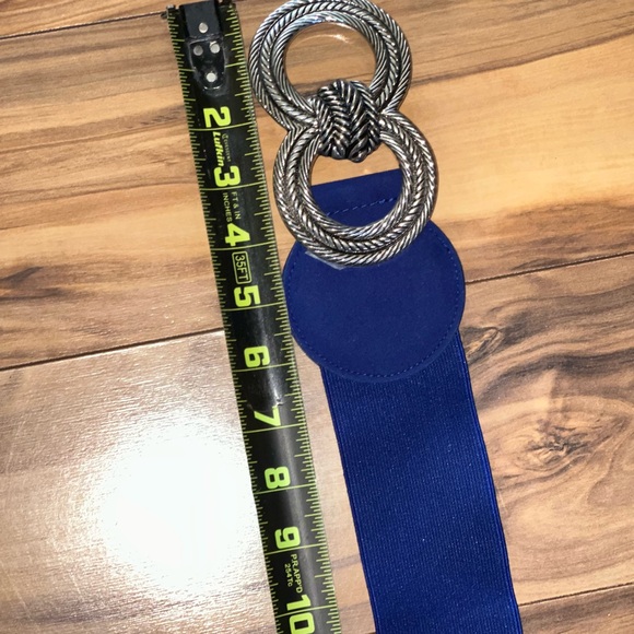 Elegant Blue and Black Women's Belts - Picture 10 of 12